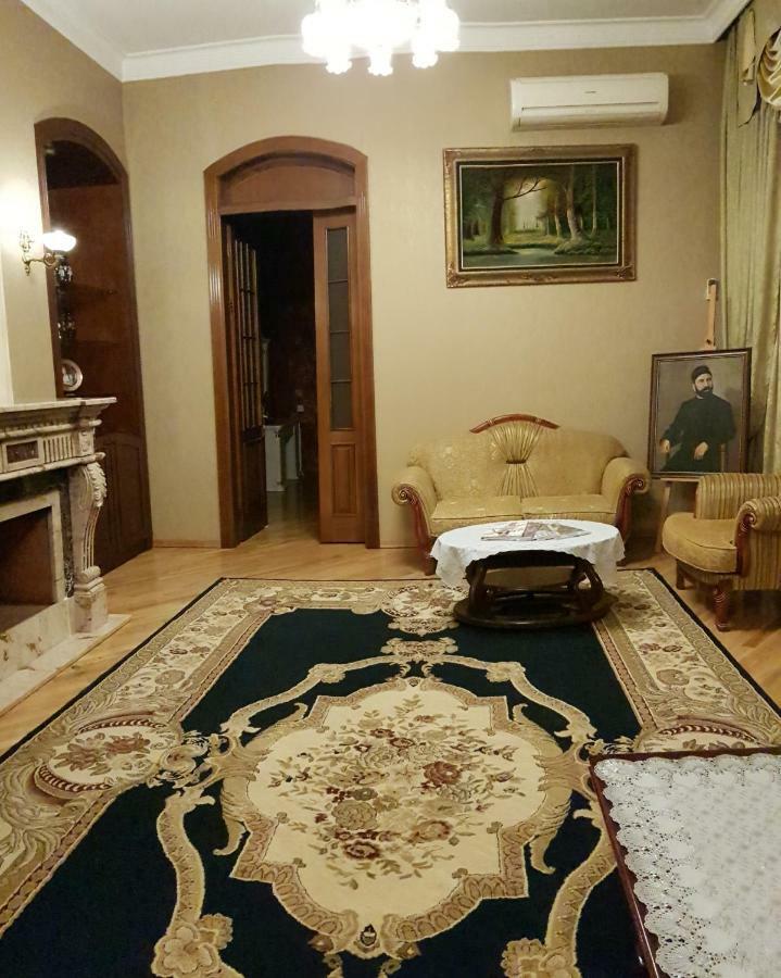 Gulluoglu Royal Deluxe Apartment Baku Extérieur photo