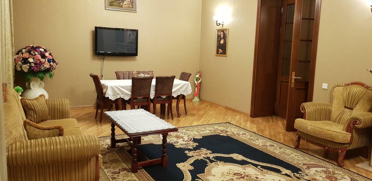 Gulluoglu Royal Deluxe Apartment Baku Extérieur photo